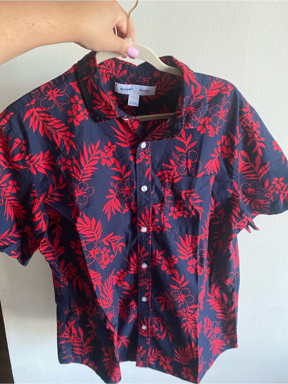 Old Navy Men’s Navy & Red Floral Camp Collar Button-Up
